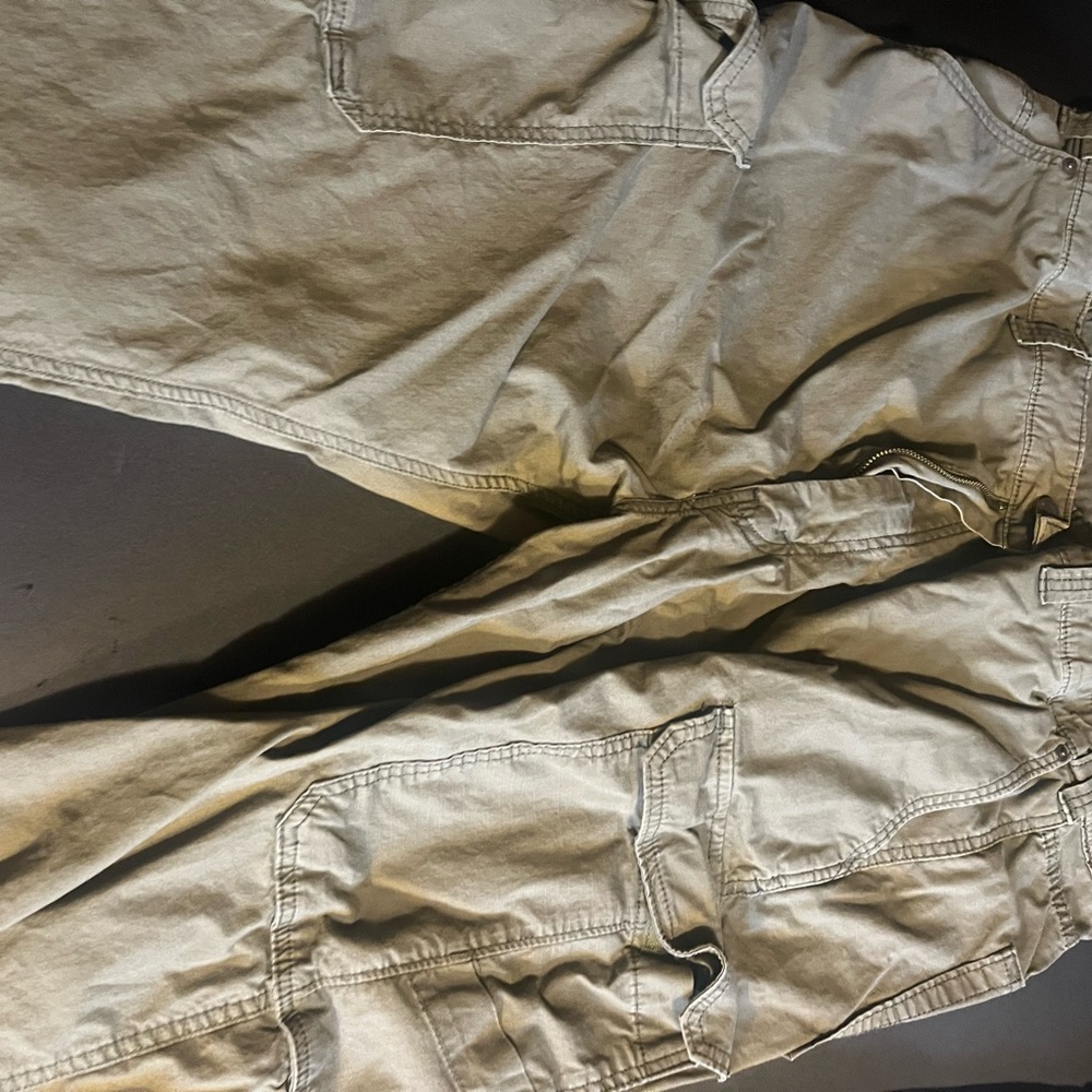 2 pairs of Levi's Men's 502 Regular Taper Hybrid Cargo Pant ( 1 Gray, 1 Olive)
